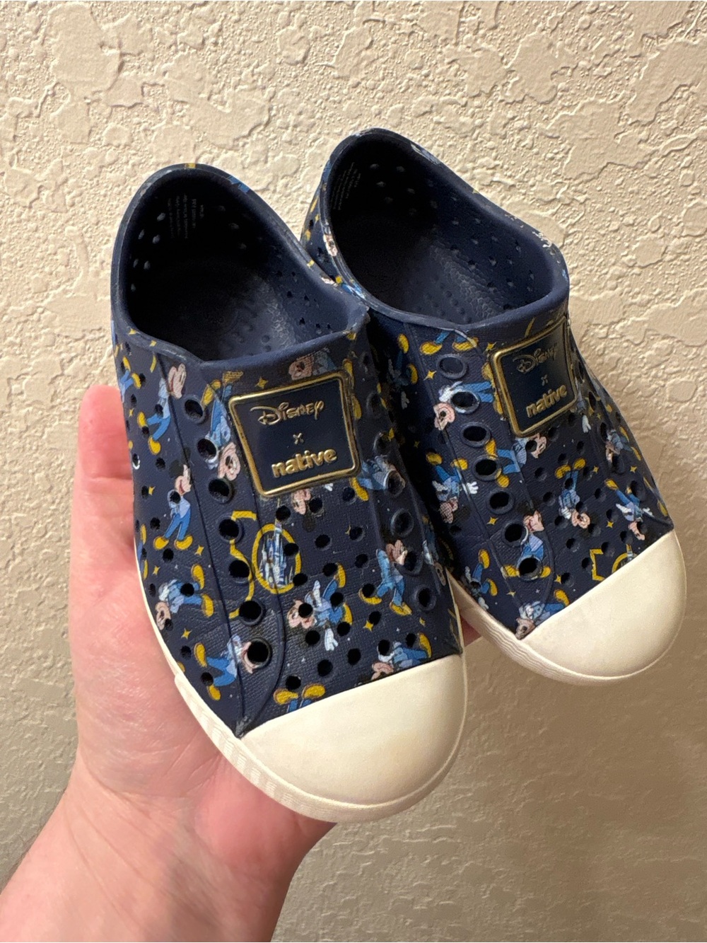 Native Shoes x Disney World EXCLUSIVE 50th Mickey Mouse Blue Slip On Shoes C8